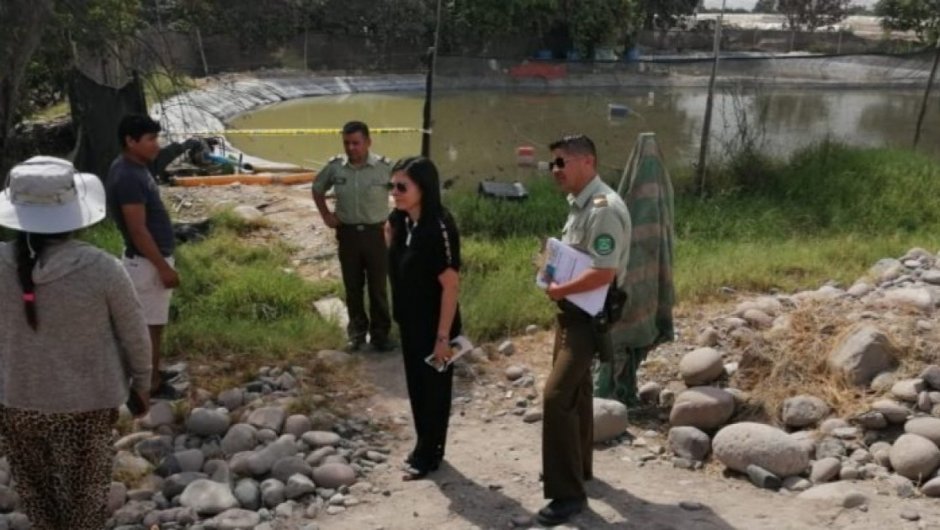 Laboratorio de Criminalística de Carabineros trabaja para confirmar las causas del deceso. (Foto: Fiscalía).  