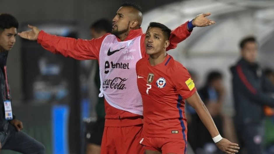 Arturo Vidal y Alexis Sánchez serán titulares en la escuadra nacional. (Foto: T13). 