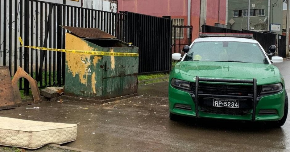 El feto fue dejado en un contenedor de basura en villa Las Américas, al norte de Talca. (Foto: Diarios en Red)